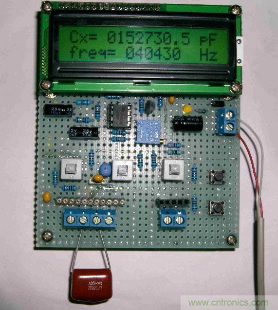 DIY集電容、電感和頻率為一體的測(cè)量?jī)x器