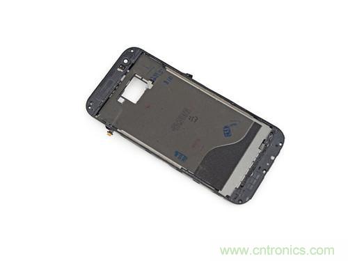 牛人強(qiáng)拆！新HTC One(M8)真機(jī)精密做工難修理