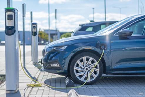 簡化電動(dòng)汽車充電器和光伏逆變器的高壓電流檢測